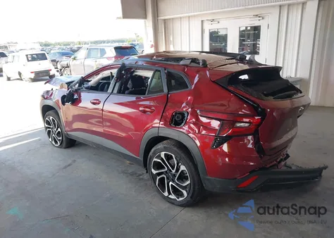 2025 Chevrolet Trax Fwd 2Rs z USA, uszkodzony, nr VIN KL77LJEP0SC097569